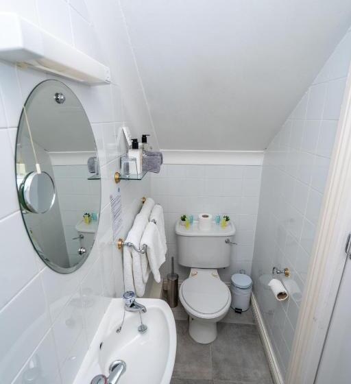 オーシャンビューデラックスルームバルコニー付き, Coral Gables Guesthouse & Campsite