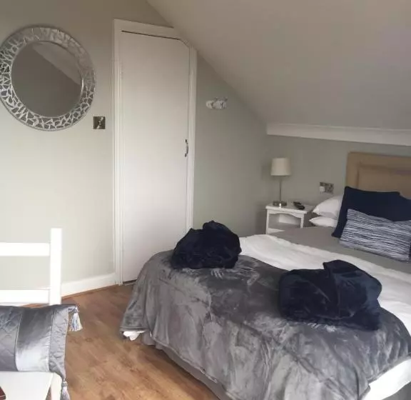 オーシャンビューデラックスルームバルコニー付き, Coral Gables Guesthouse & Campsite