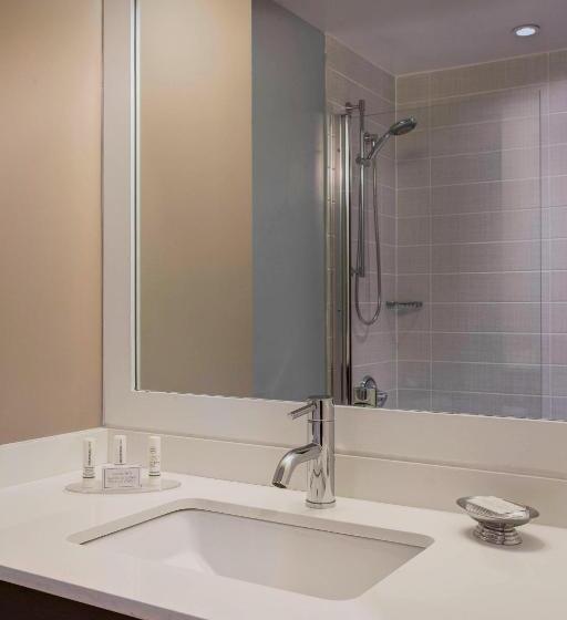 Номер Executive, Courtyard By Marriott New York Jfk Airport