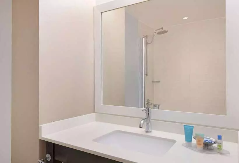 اتاق استاندارد با 2 تخت دوبل, Courtyard By Marriott New York Jfk Airport