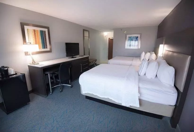 ２ダブルベッドのスタンダードルーム, Fairfield Inn & Suites Atlanta Airport North