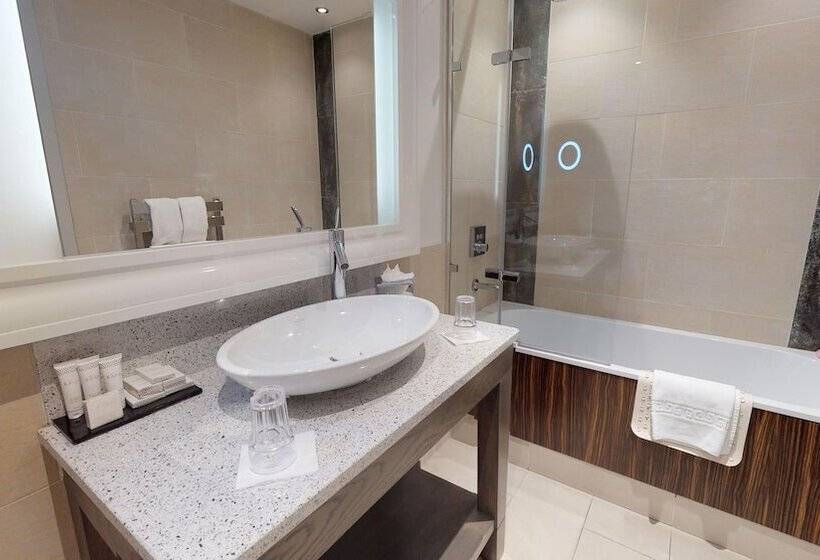 חדר משפחתי, Grosvenor Pulford Hotel & Spa