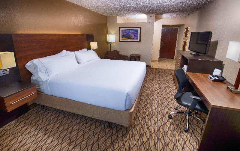 غرفة قياسية سرير كينج لذوى الإحتياجات الخاصة, Holiday Inn Express & Suites Grand Canyon, An Ihg