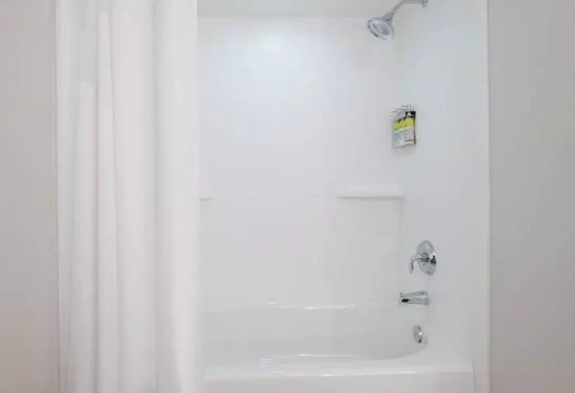 سوییت, Holiday Inn Express & Suites Nearest Universal Orlando, An Ihg