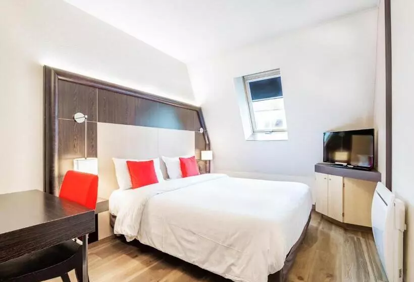 اتاق اکونومی, Hôtel De Bonlieu
