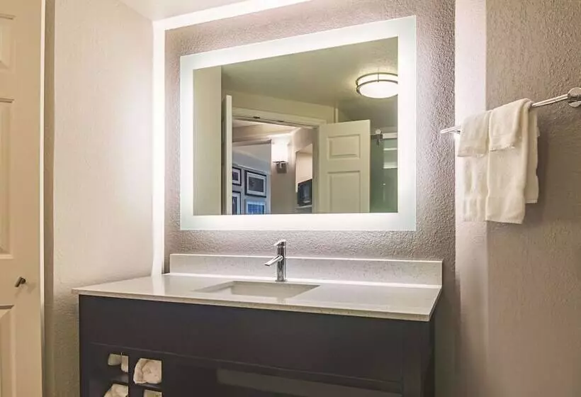اتاق استاندارد با 2 تخت دوبل, La Quinta By Wyndham Oklahoma City Nw Expwy