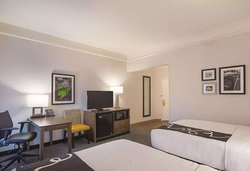 اتاق استاندارد با 2 تخت دوبل, La Quinta By Wyndham Oklahoma City Nw Expwy