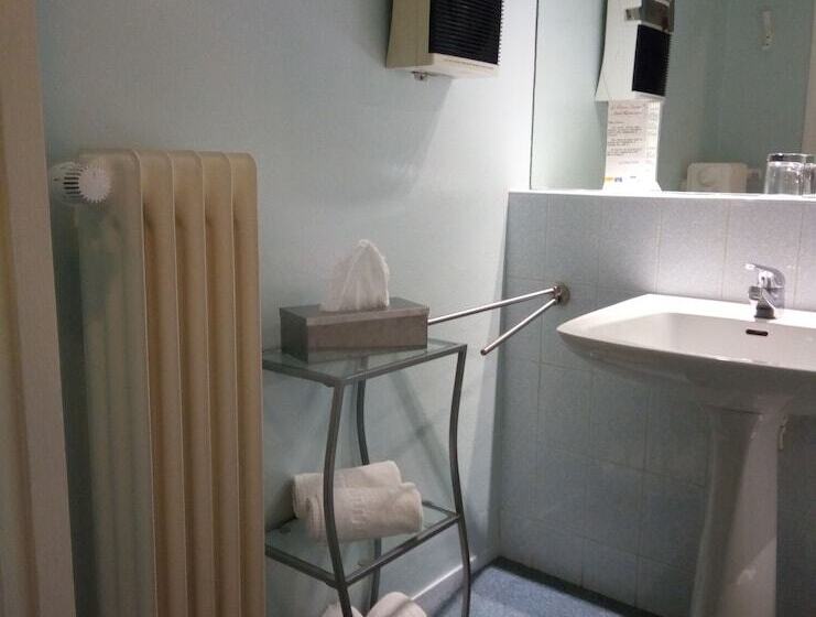 스탠다드 룸, Logis Hotel Maison Carrée Restaurant O Carré Dart