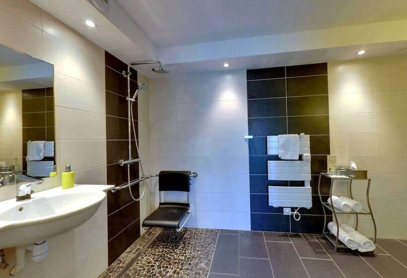 스탠다드 룸, Logis Hotel Maison Carrée Restaurant O Carré Dart