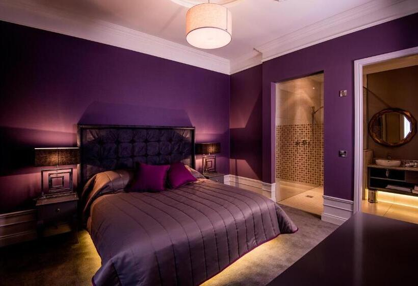 סוויטה, Midlands Park