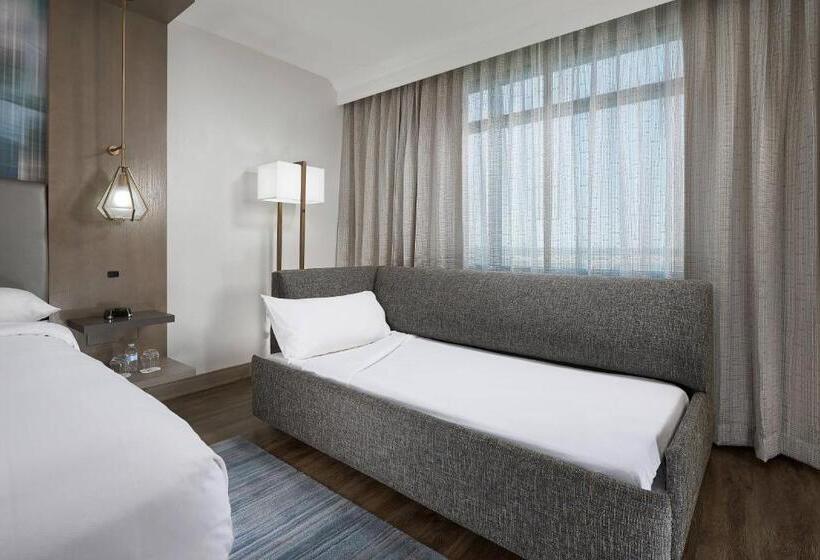 חדר סטנדרט עם מיטת קינג, Orlando Marriott Lake Mary