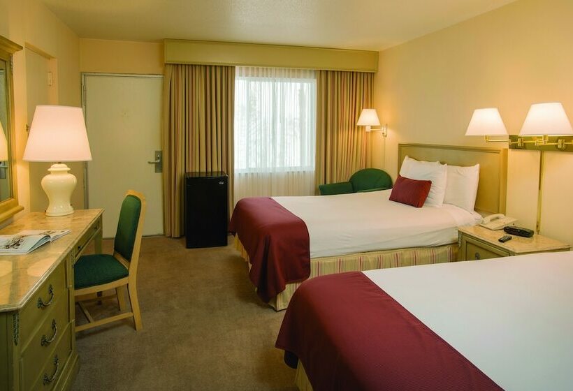 غرفه قياسيه سريرين مزدوجين, Sandcastle Resort At Lido Beach