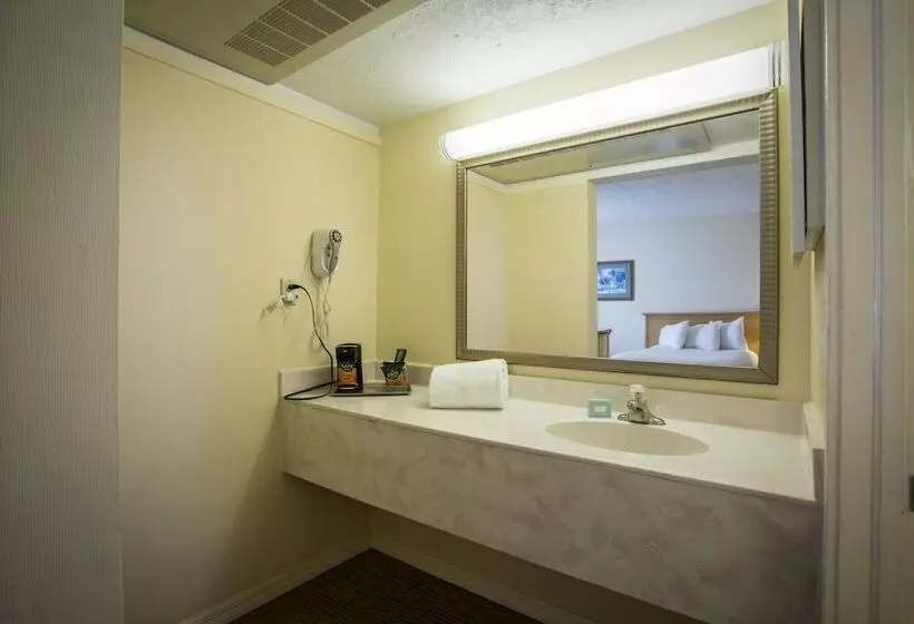 اتاق استاندارد با 2 تخت دوبل, Sandcastle Resort At Lido Beach