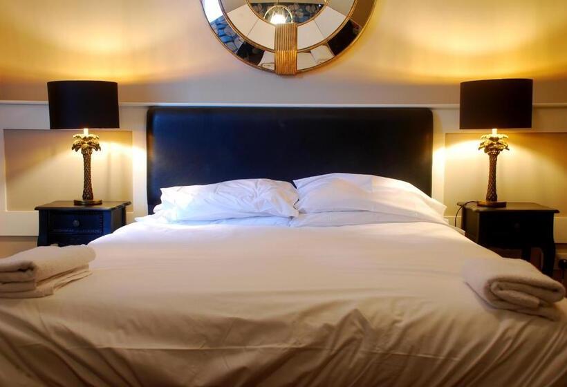 Номер Economy, The Metropole