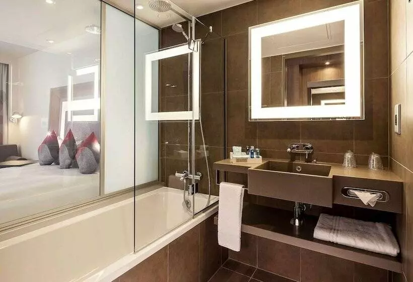 اتاق اجرایی, Novotel London Bridge
