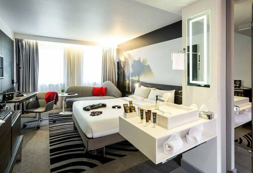 Номер Премиум, Novotel London Bridge