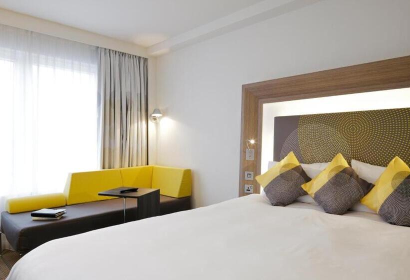 Номер Superior, Novotel London Bridge