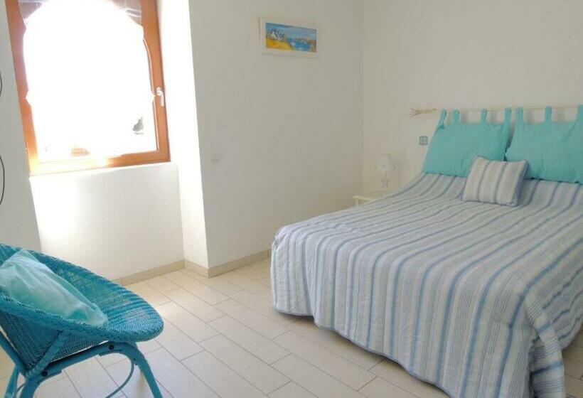 غرفة قياسية لذوى الاحتياجات الخاصة, Les Stiers