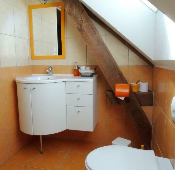 غرفة قياسية, Les Stiers