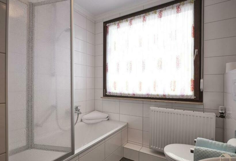 スタンダードルーム, Café Pension Endehof