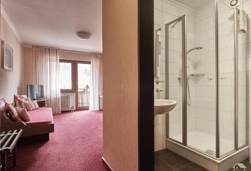 スタンダードシングルルーム, Café Pension Endehof