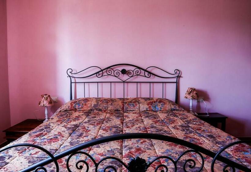 スタンダードルーム, Green Park Monastero