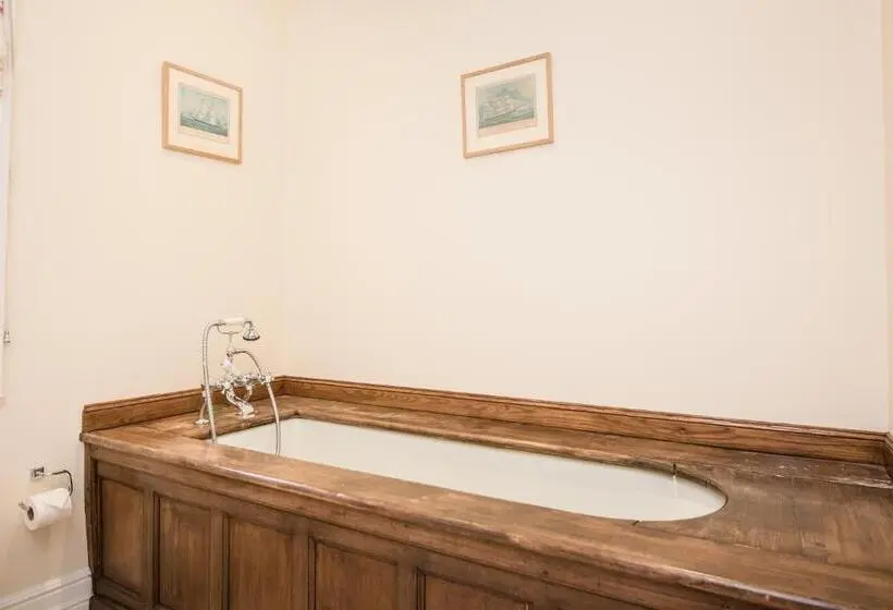 Habitación Estándar Baño Exterior, Springkell