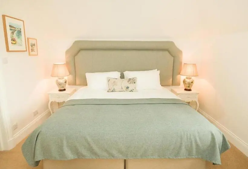 Habitació Superior, Springkell