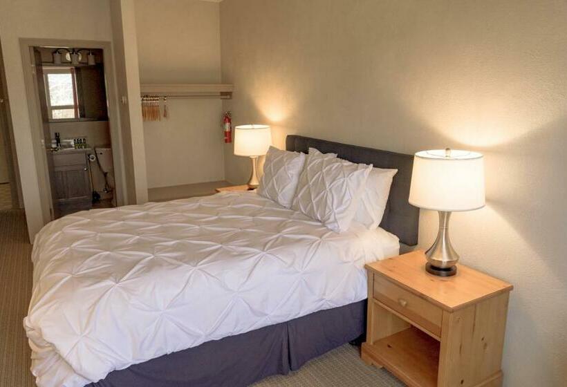 غرفة قياسية, Sugarloaf Inn