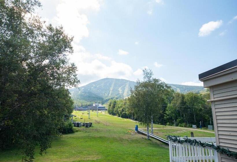 غرفة قياسية مزوَّدة بشُرفة, Sugarloaf Inn