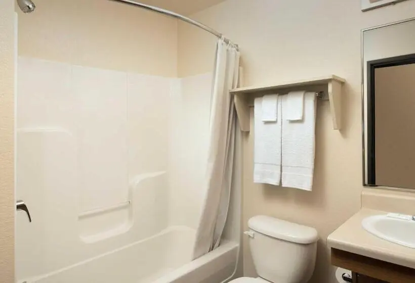 Standard-huone 2 Parivuodetta, Woodspring Suites Hobbs