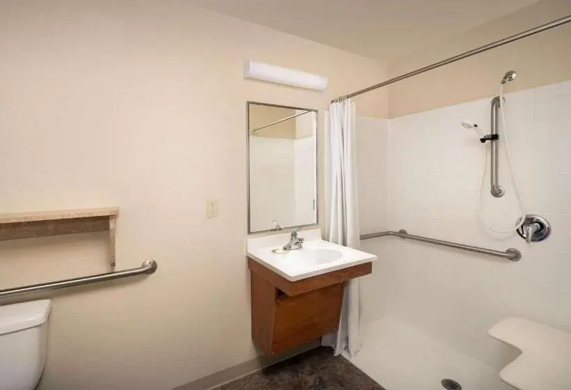 Standard-invahuone, Woodspring Suites Hobbs