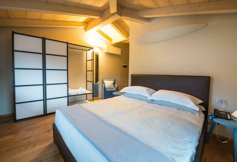 스탠다드 룸, Aqua Crua