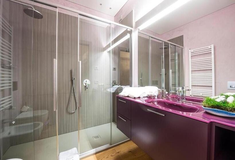 스탠다드 룸, Aqua Crua