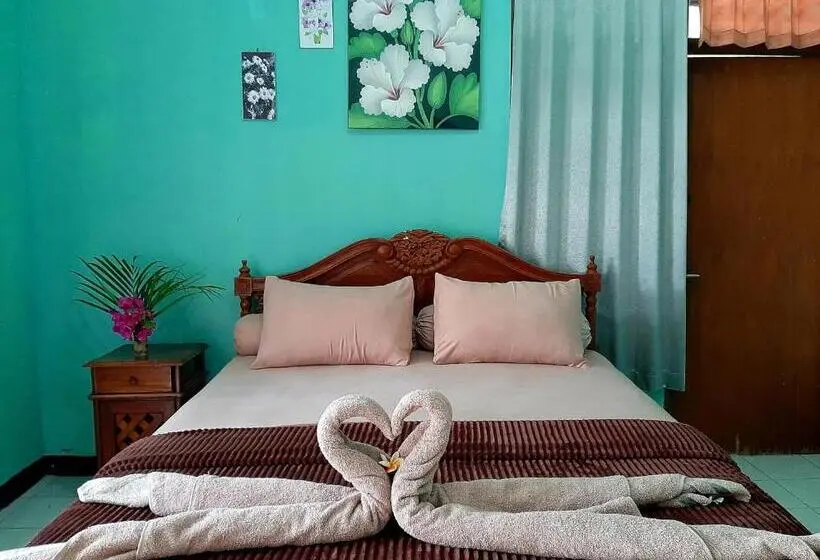 スーペリアールーム, New Taman Sari Homestay