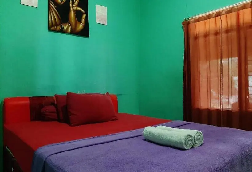 スタンダードルーム, New Taman Sari Homestay