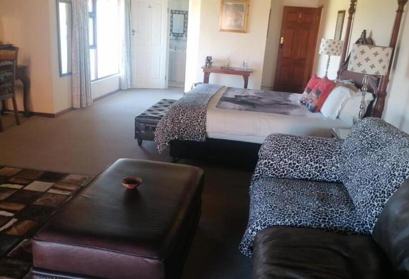 デラックスルーム, Happy Jackal