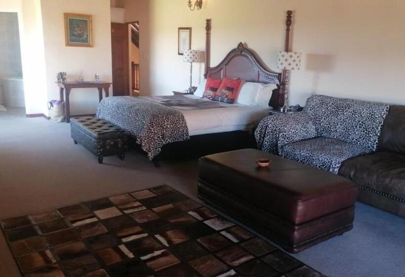 デラックスルーム, Happy Jackal