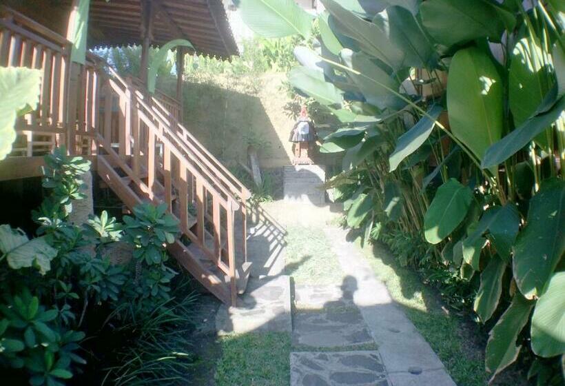 בונגלו סטנדרט עם נוף לגינה, Green Paddy Hostel & Villa