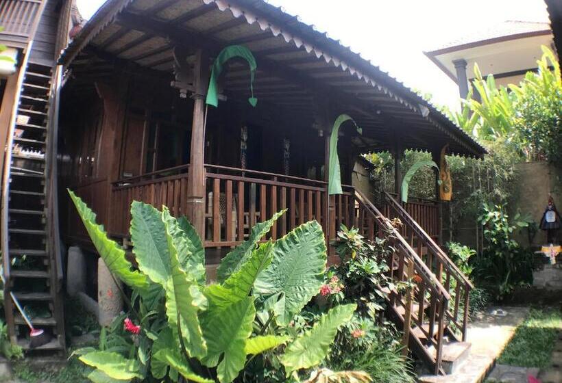 בונגלו סטנדרט עם נוף לגינה, Green Paddy Hostel & Villa