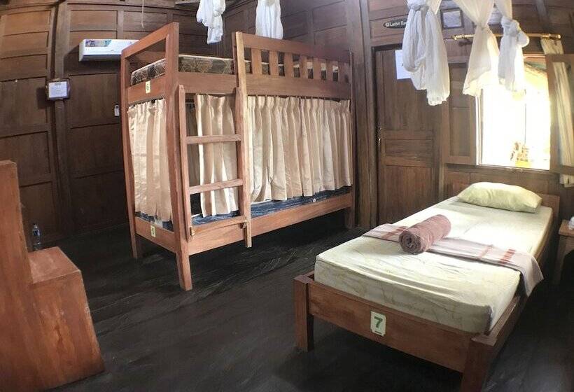 Кровать в Общей Комнате, Green Paddy Hostel & Villa