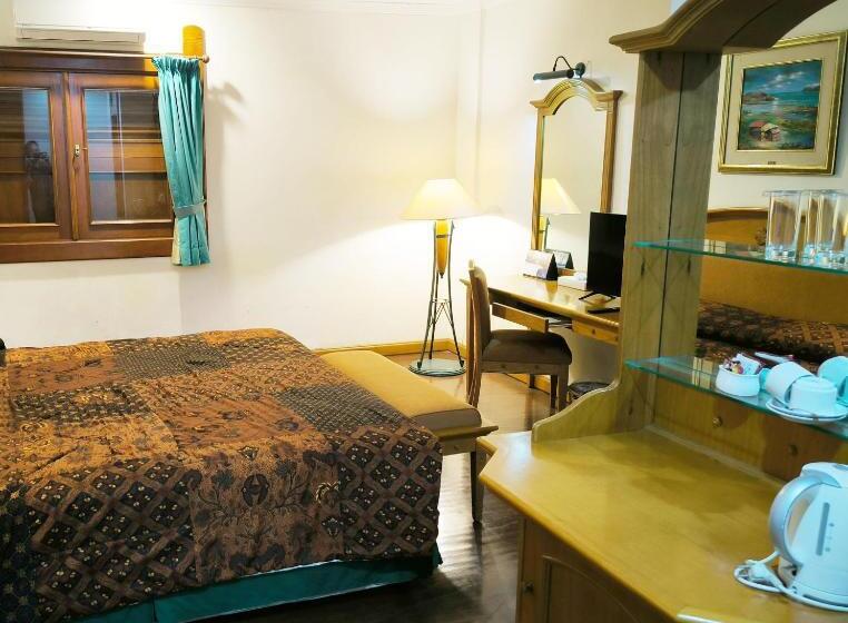 סטודיו סטנדרט, מיטה זוגית, Kresna