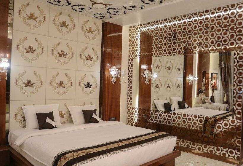 Pokój Executive, Rajahamsa