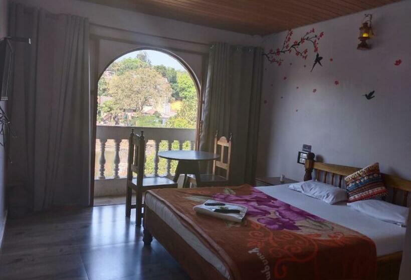 带阳台的豪华间, Magadh ,in Fort Panhala