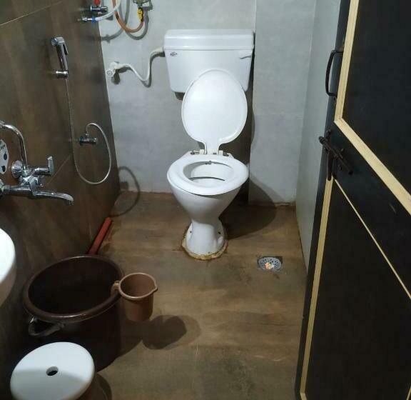 经济房, Magadh ,in Fort Panhala