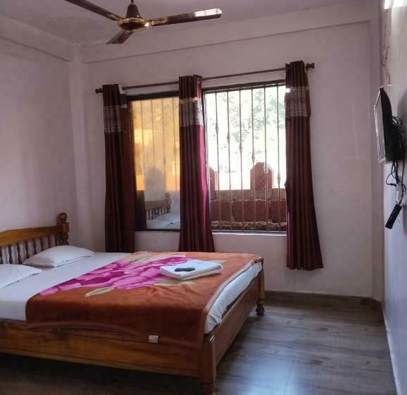 经济房, Magadh ,in Fort Panhala