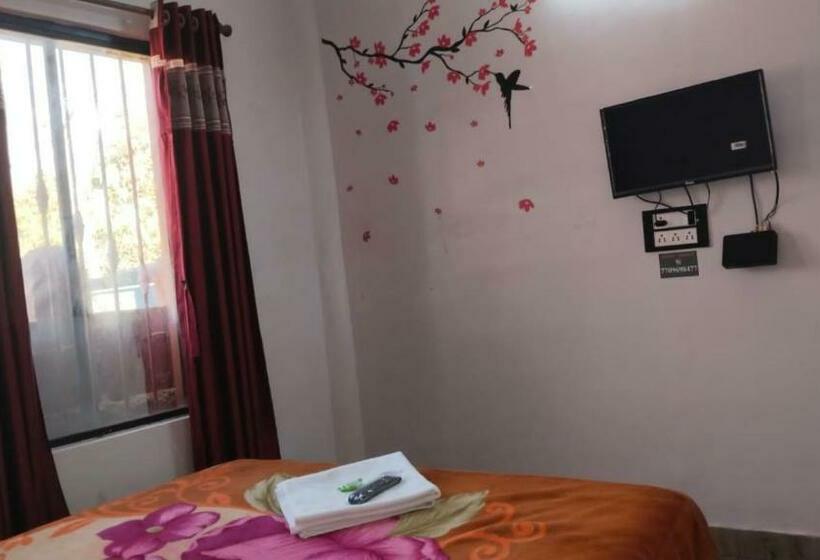 经济房, Magadh ,in Fort Panhala