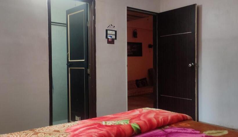 家庭间, Magadh ,in Fort Panhala