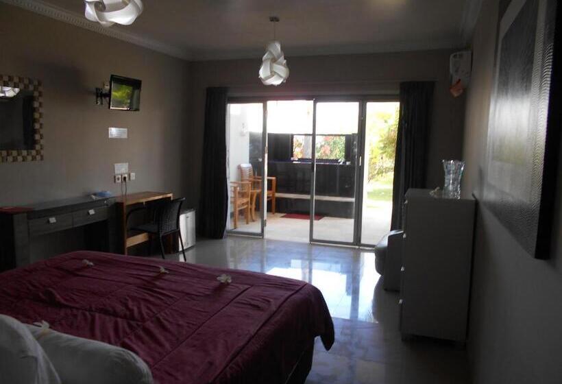 Quarto Superior, Silver Fern Beach Retreat