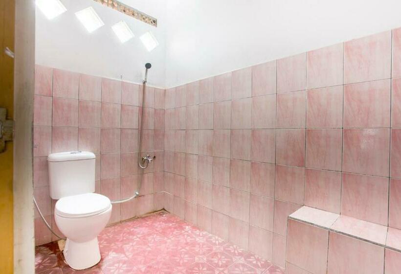 Номер Basic, Spot On 2584 Hotel Karya Nunggal Asri